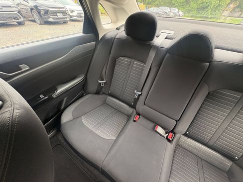 Used 2025 Kia K5 LXS FWD image 37
