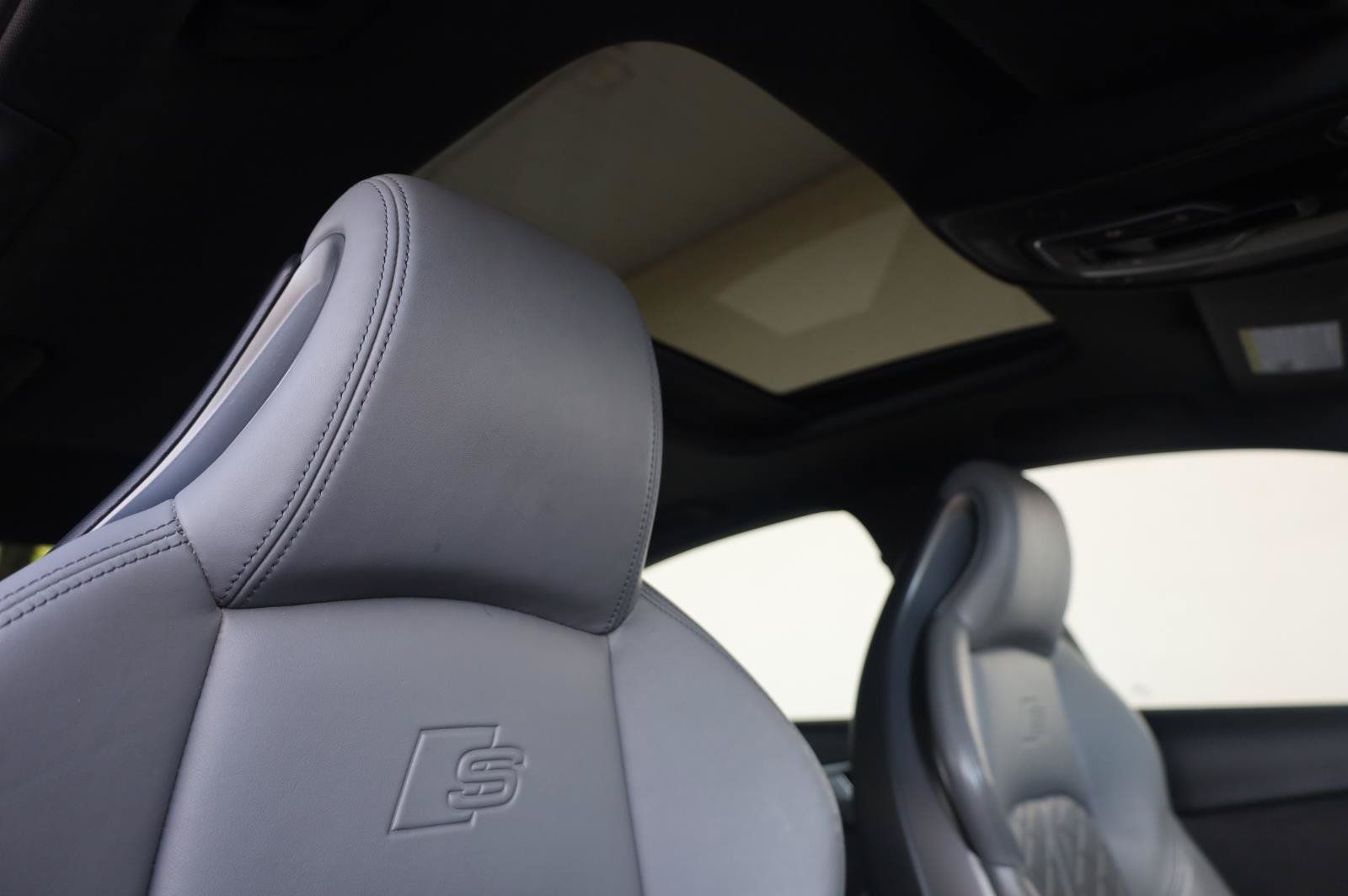 Used 2018 Audi S4 Premium Plus w/ S Sport Package AWD/4WD image 29
