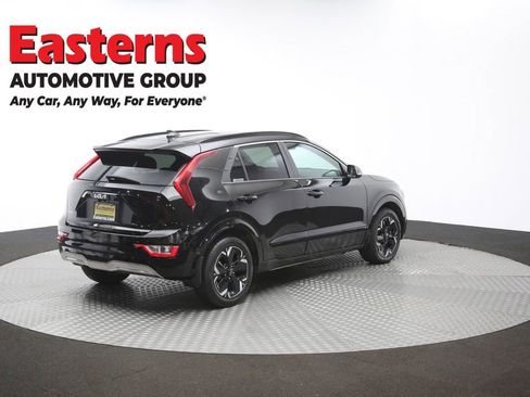 Used 2023 Kia Niro Wind w/ Wind Preserve Package FWD image 42