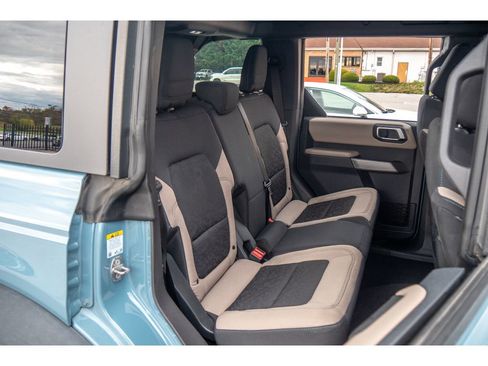 Used 2022 Ford Bronco Wildtrak image 18