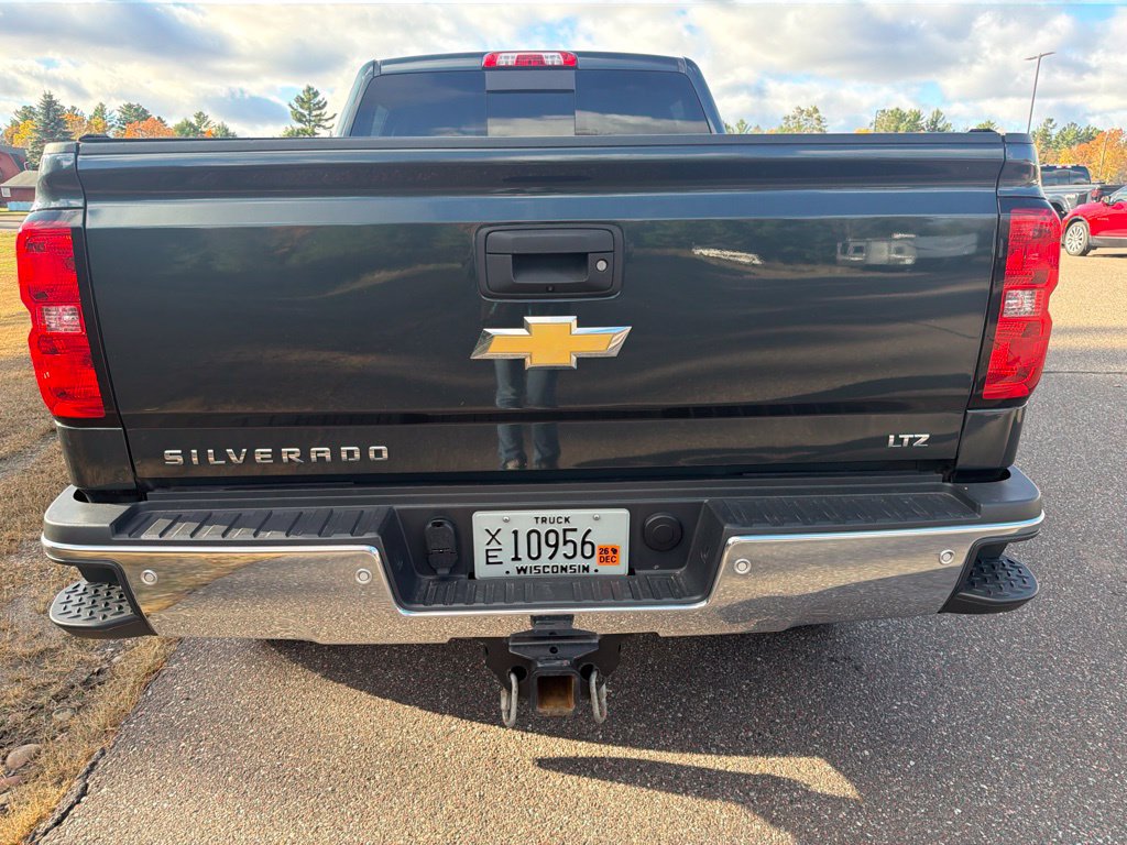 Used 2017 Chevrolet Silverado 2500 LTZ w/ Duramax Plus Package AWD/4WD image 5