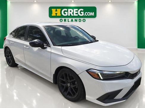 Used 2024 Honda Civic Sport image 4