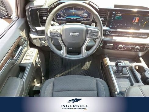 Used 2024 Chevrolet Silverado 1500 LT Trail Boss image 24