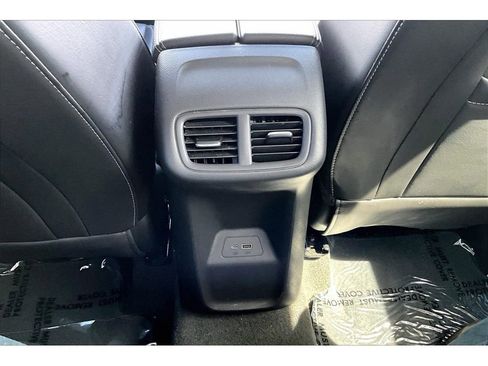 Used 2025 Buick Envision Preferred AWD/4WD image 10
