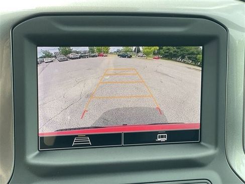 New 2025 Chevrolet Silverado 1500 Custom image 15