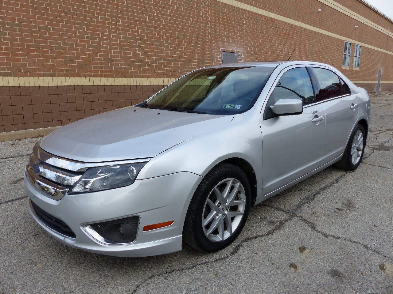 Used 2012 Ford Fusion SEL FWD image 6