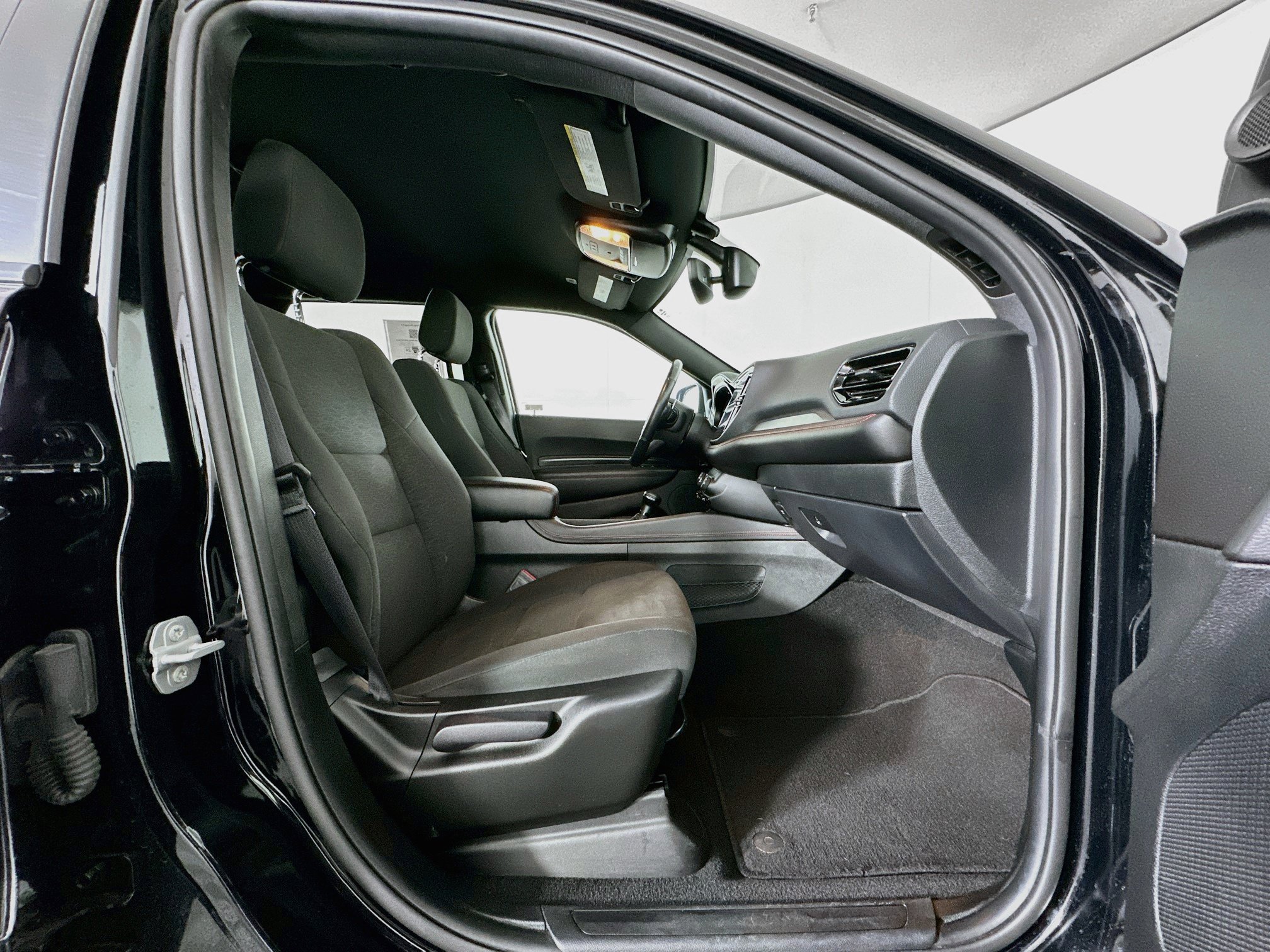 Used 2025 Dodge Durango GT AWD/4WD image 34