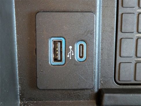 Certified 2024 Ford Expedition Limited image 22