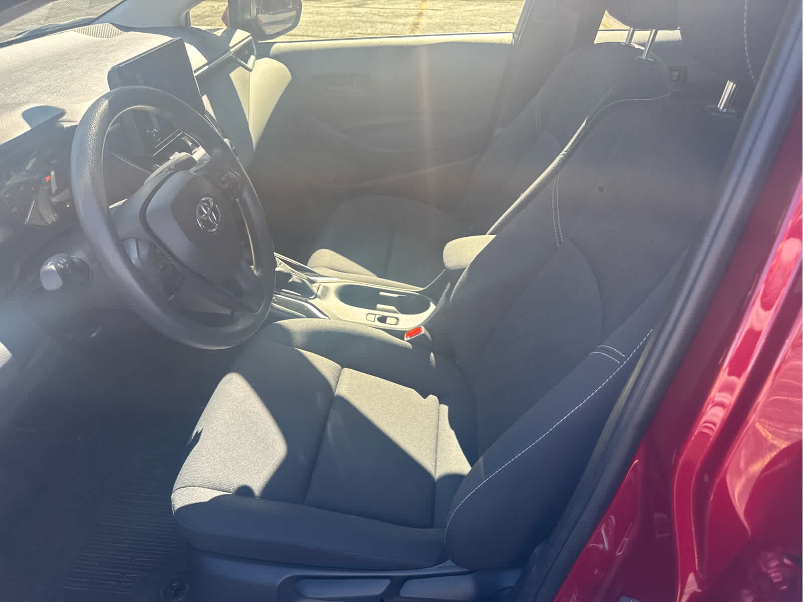 Used 2024 Toyota Corolla LE FWD image 9