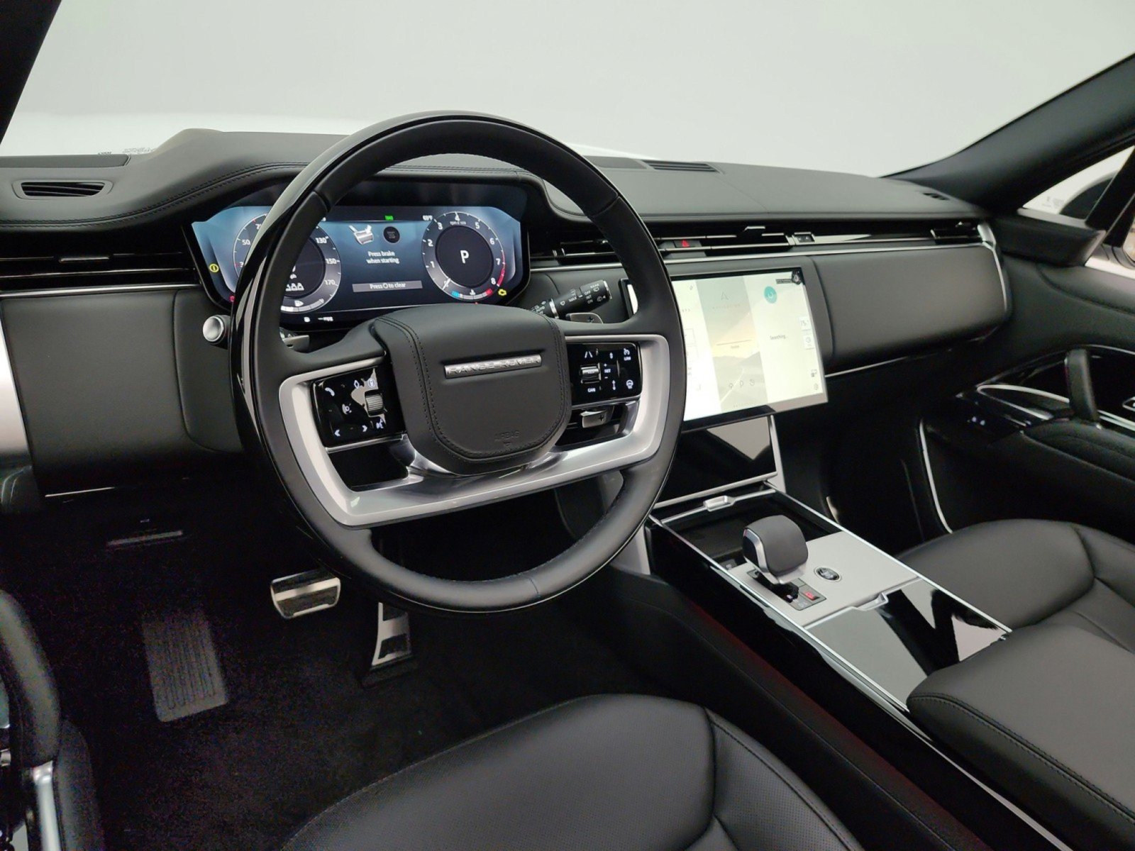 Used 2026 Land Rover Range Rover SE AWD/4WD image 14