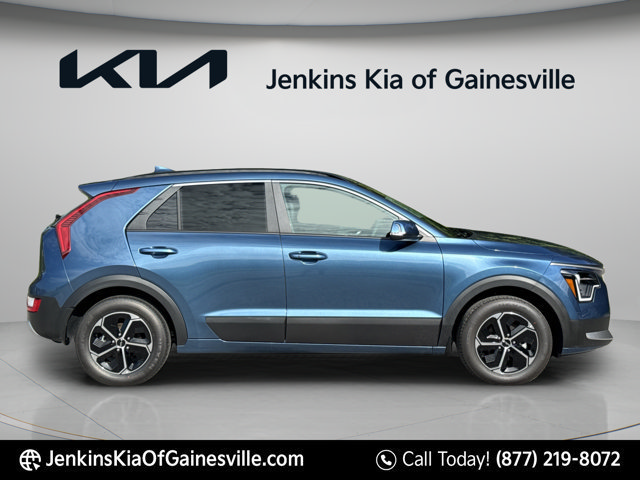New 2026 Kia Niro EX FWD image 9