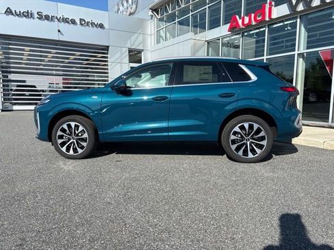 New 2026 Audi Q3 quattro 2.0T AWD/4WD image 2