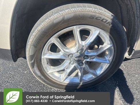 Used 2014 Jeep Grand Cherokee Summit image 9