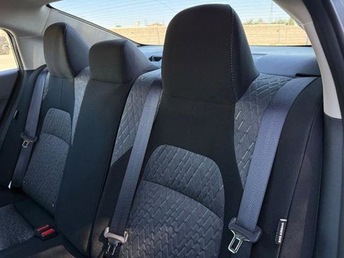 New 2026 Nissan Sentra SV w/ Floor Mat Package FWD image 9