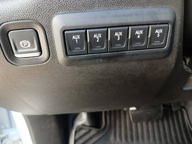 Used 2025 GMC Sierra 3500 Pro AWD/4WD image 47