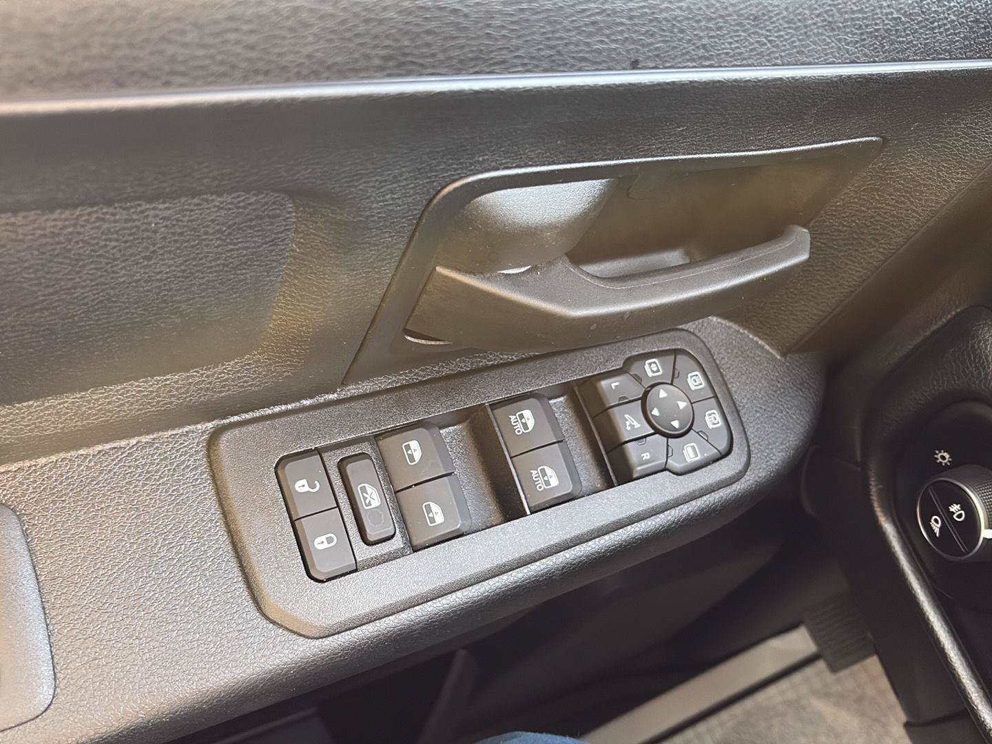 Used 2026 RAM 2500 Tradesman AWD/4WD image 16