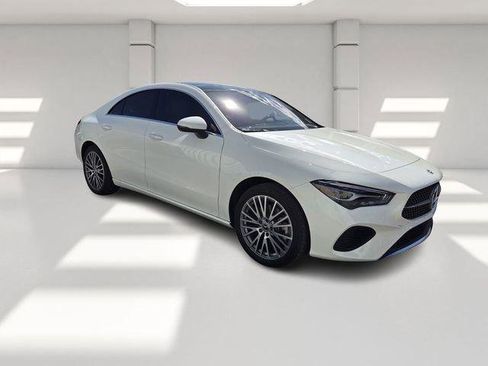 Used 2025 Mercedes-Benz CLA 250 CLA 250 Coupe image 3