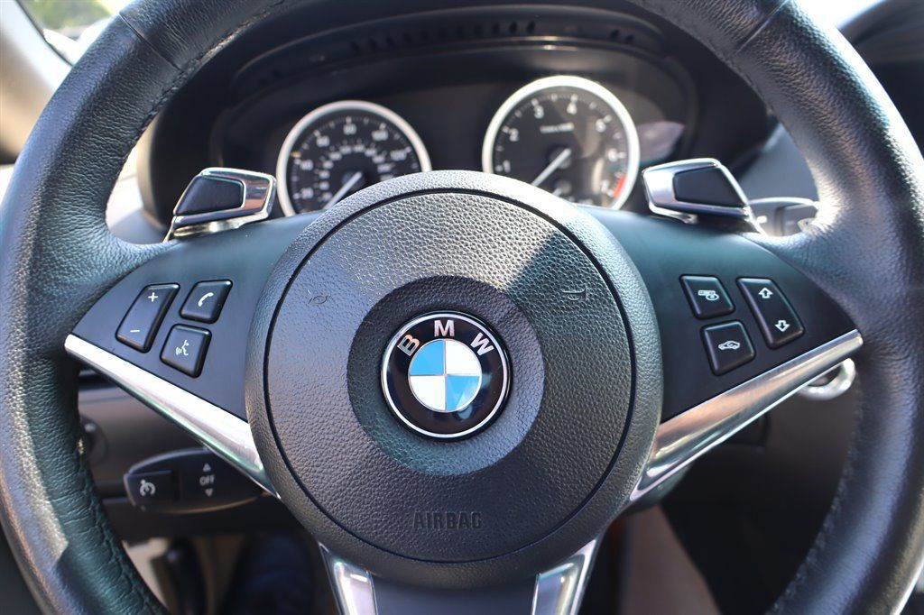 Used 2010 BMW 650i Convertible RWD image 41