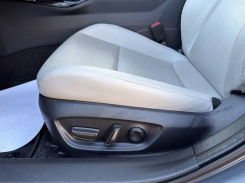 Used 2024 Toyota Prius Limited image 29