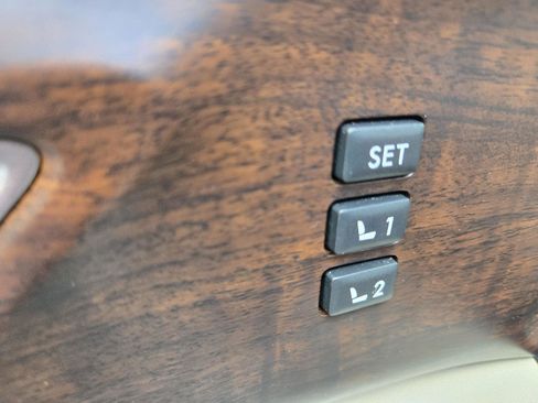 Used 2022 Subaru Ascent Touring AWD/4WD image 22