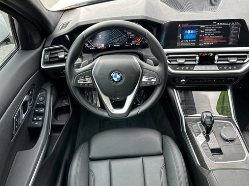 Used 2021 BMW 330i Sedan w/ Driving Assistance Package RWD image 14
