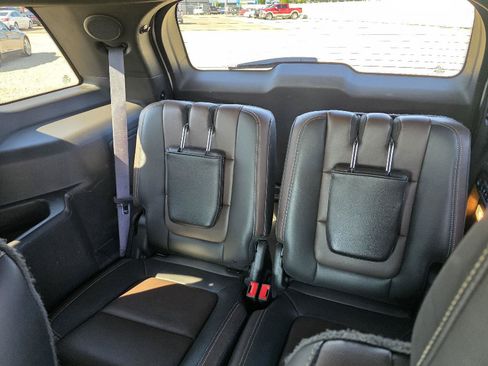 Used 2015 Ford Explorer Sport w/ Equipment Group 401A AWD/4WD image 12