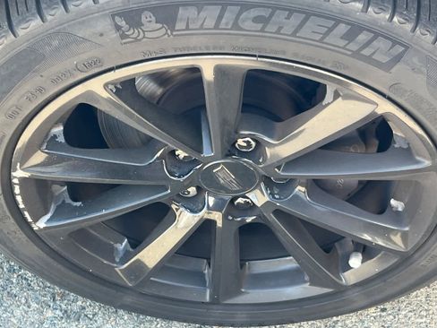 Used 2018 Cadillac CTS Luxury image 10