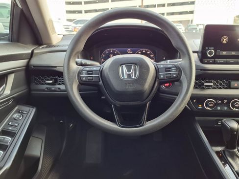 Used 2023 Honda Accord EX image 13