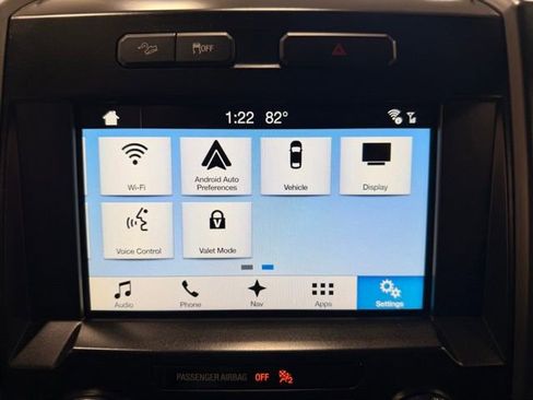 Used 2016 Ford F150 XLT w/ Equipment Group 302A Luxury AWD/4WD image 39