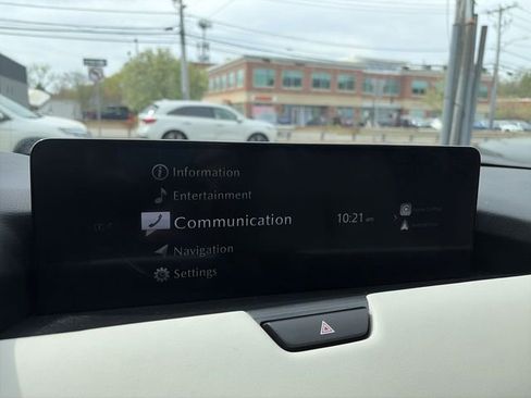 Certified 2024 MAZDA CX-90 Plug-In Hybrid w/ Premium Plus AWD/4WD image 16