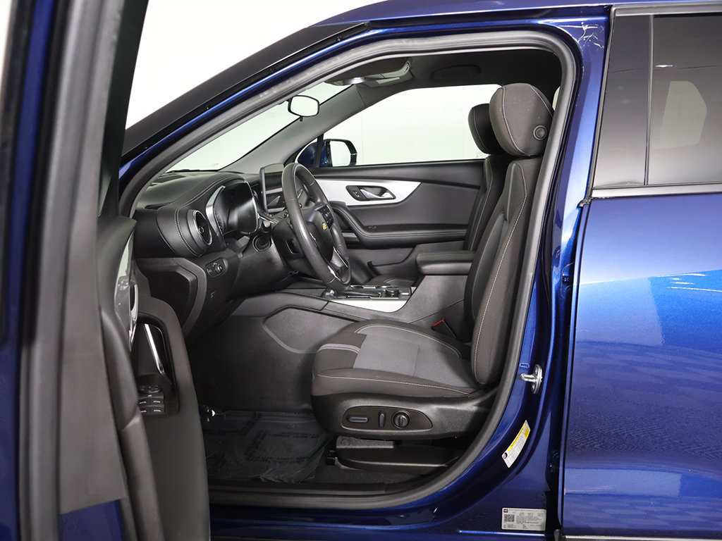 Used 2023 Chevrolet Blazer LT w/ LPO, Floor Liner Package FWD image 27
