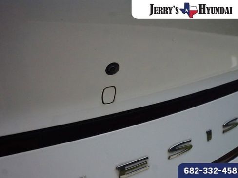 Used 2023 Genesis G90 3.5T image 23