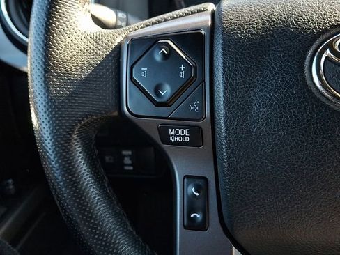 Used 2023 Toyota Tacoma TRD Off-Road image 20