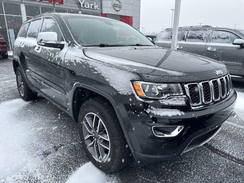 Used 2022 Jeep Grand Cherokee Limited image 2