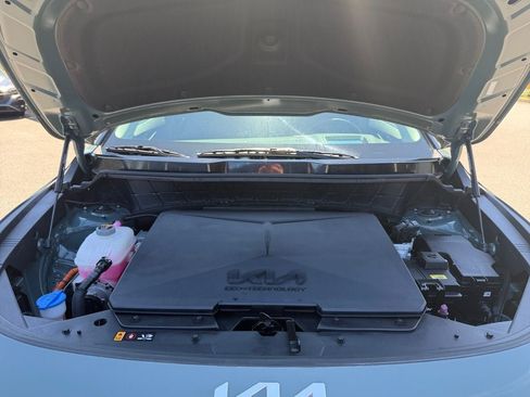 Used 2023 Kia Niro Wave w/ Wave Preserve Package FWD image 29