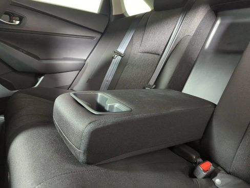 Used 2023 Honda Accord LX image 32