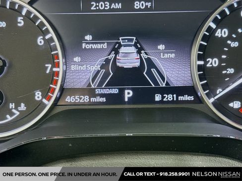 Used 2022 Nissan Pathfinder SV FWD image 12