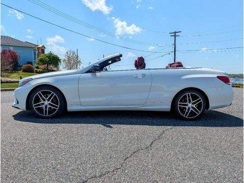 Used 2017 Mercedes-Benz E 400 Cabriolet image 16