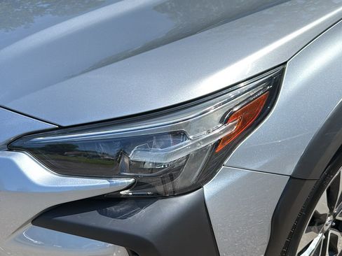 Certified 2023 Subaru Outback Limited AWD/4WD image 9