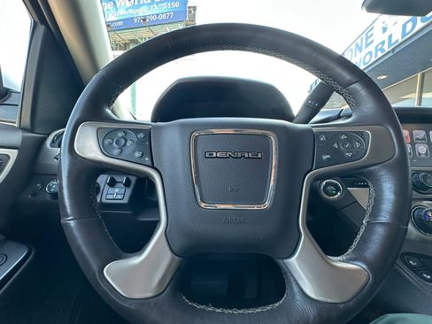 Used 2017 GMC Yukon XL Denali w/ Open Road Package AWD/4WD image 23