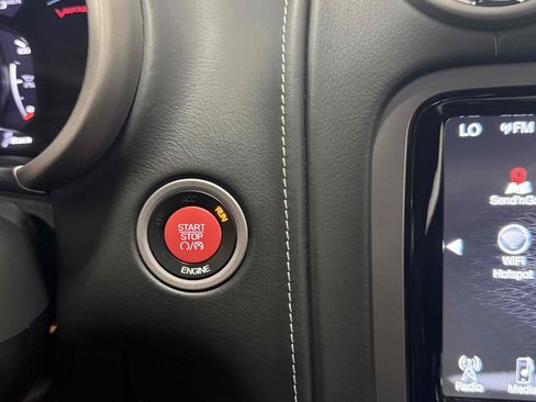 Used 2013 SRT Viper GTS w/ GTS Laguna Interior Pkg image 63