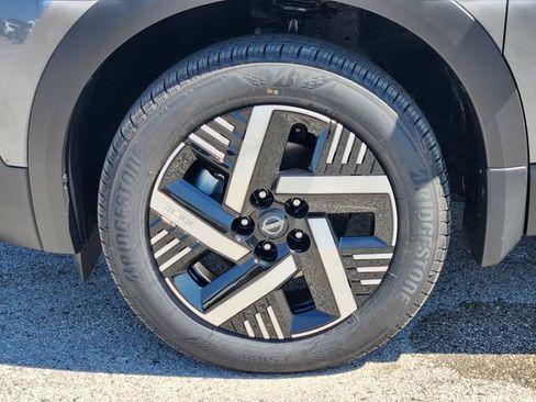 New 2026 Nissan Kicks SV image 7