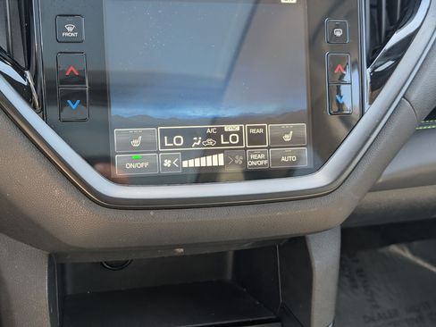 Used 2024 Subaru Ascent Onyx Edition AWD/4WD image 25