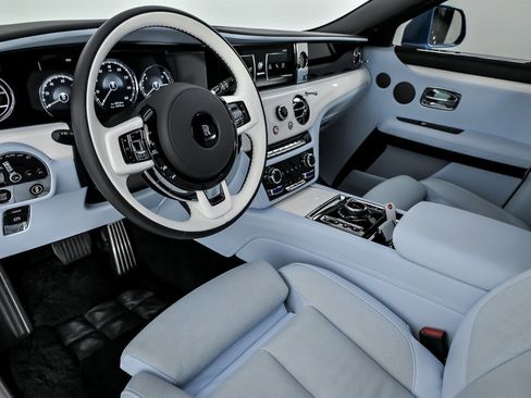 Used 2023 Rolls-Royce Ghost image 20