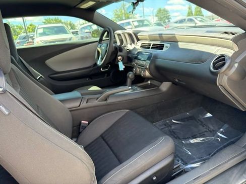 Used 2014 Chevrolet Camaro LS RWD image 18