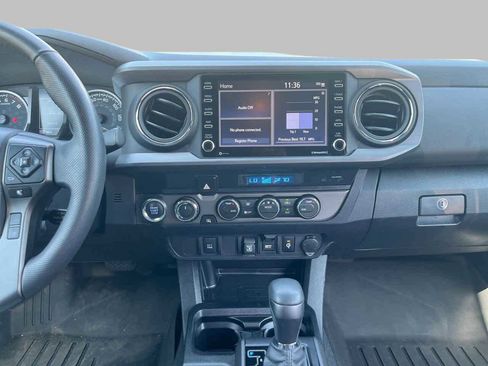 Used 2023 Toyota Tacoma TRD Off-Road image 13