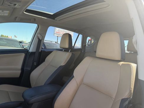 Used 2018 Toyota RAV4 Limited image 29