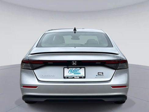 Certified 2025 Honda Accord Sport image 5