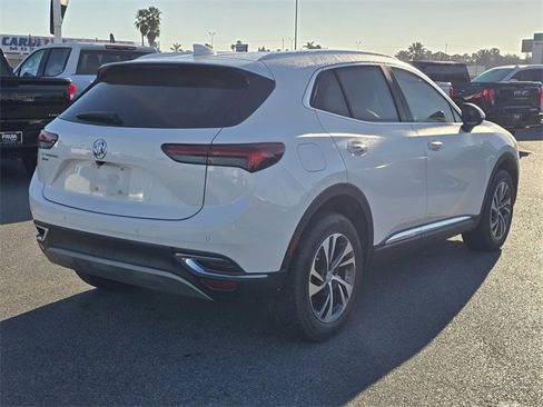 Used 2023 Buick Envision Essence image 5