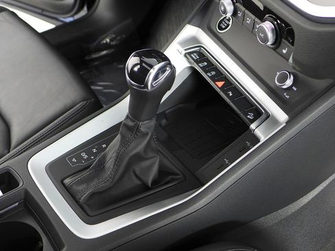 Used 2025 Audi Q3 2.0T Premium Plus w/ Premium Plus Package image 15